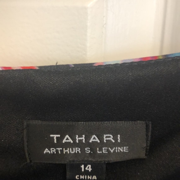 Tahara Short Sleeve Butterfly Dress - Picture 3 of 3